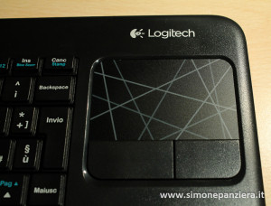 Logitech K400r (4)